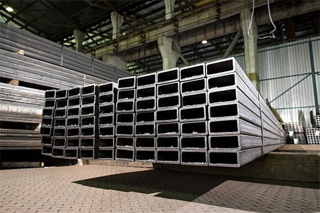 凉城<font style='color:red'>冷拔方管</font>弯曲半径